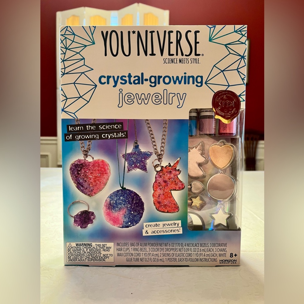 Crystal-Growing Jewelry Kit